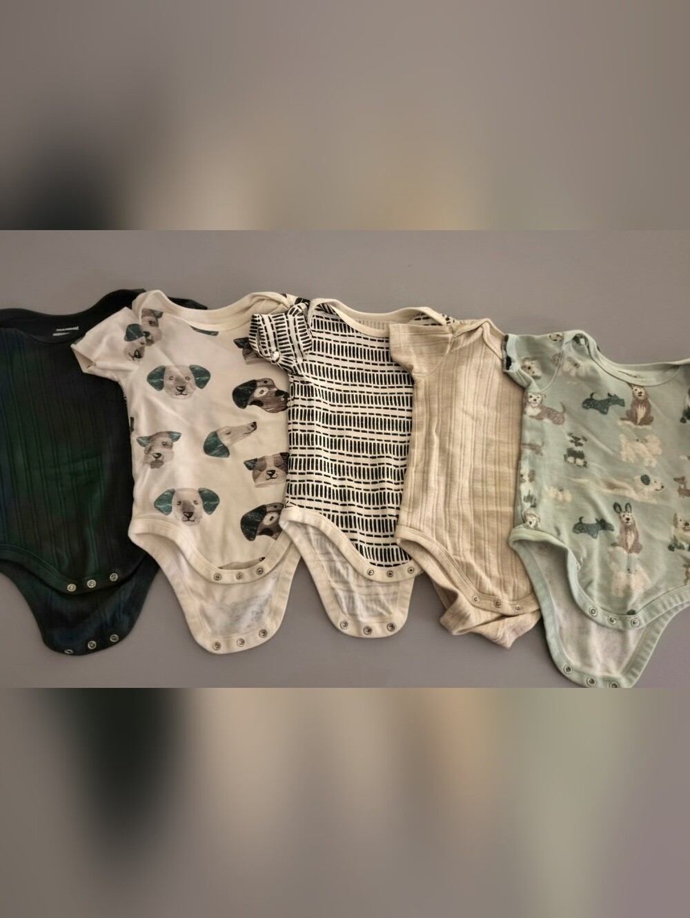 Member's Mark Organic Cotton Doggy Theme Bodysuit Set Of 5   12 Months